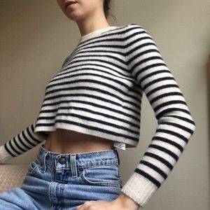 VINTAGE Levi’s Cropped Wool Sweater